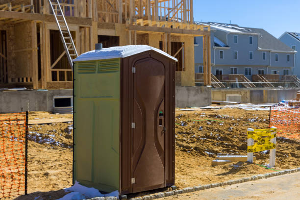 Best Portable restroom trailer rental  in Clarkston Heights Vineland, WA